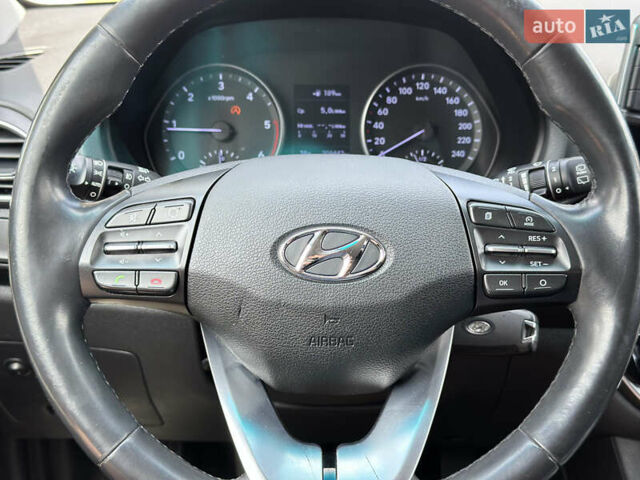 Хендай i30 2017 в Киеве на Automoto.ua Белый Хендай i30, объемом двигателя 1.58 л и пробегом 208 тыс. км за 10200 $, фото 10 на Automoto.ua