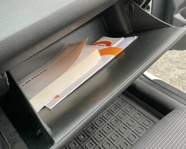 Белый Хендай i30, объемом двигателя 1.5 л и пробегом 78 тыс. км за 14500 $, фото 21 на Automoto.ua