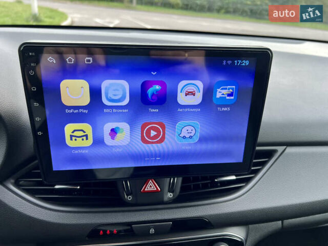 Белый Хендай i30, объемом двигателя 1.5 л и пробегом 129 тыс. км за 12350 $, фото 33 на Automoto.ua