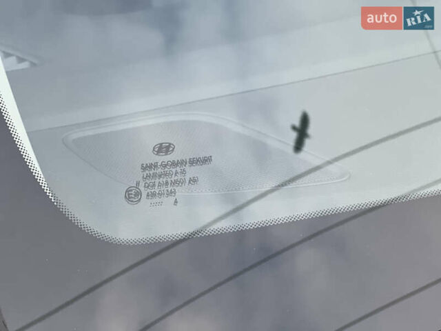 Белый Хендай i30, объемом двигателя 1.5 л и пробегом 129 тыс. км за 12350 $, фото 52 на Automoto.ua