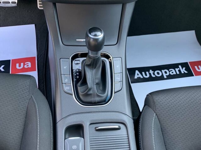 Белый Хендай i30, объемом двигателя 1.4 л и пробегом 90 тыс. км за 14990 $, фото 18 на Automoto.ua