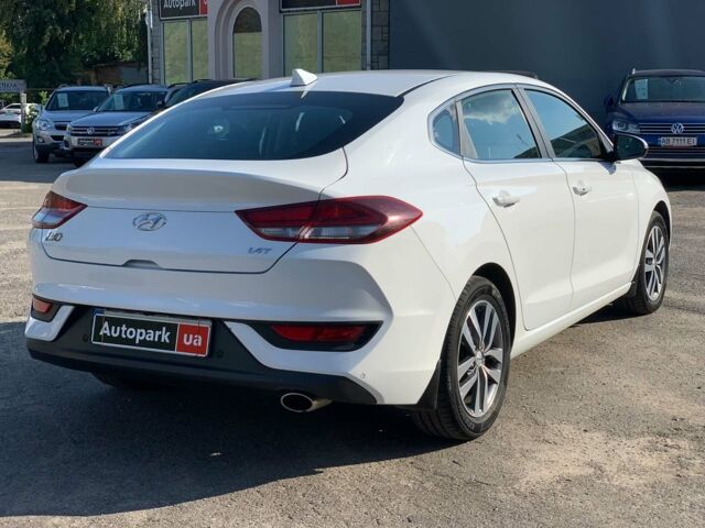 Белый Хендай i30, объемом двигателя 1.4 л и пробегом 90 тыс. км за 14990 $, фото 22 на Automoto.ua
