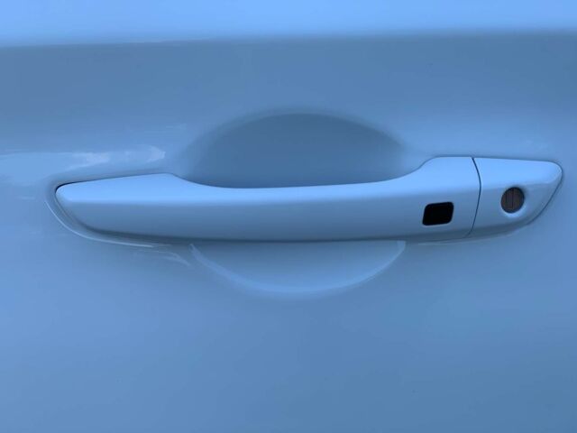 Белый Хендай i30, объемом двигателя 1.4 л и пробегом 90 тыс. км за 14990 $, фото 20 на Automoto.ua