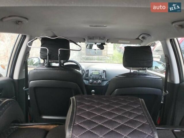 Бежевий Хендай i30, об'ємом двигуна 1.59 л та пробігом 155 тис. км за 6100 $, фото 17 на Automoto.ua