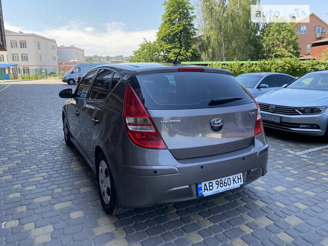 Бежевый Хендай i30, объемом двигателя 1.6 л и пробегом 146 тыс. км за 8999 $, фото 8 на Automoto.ua