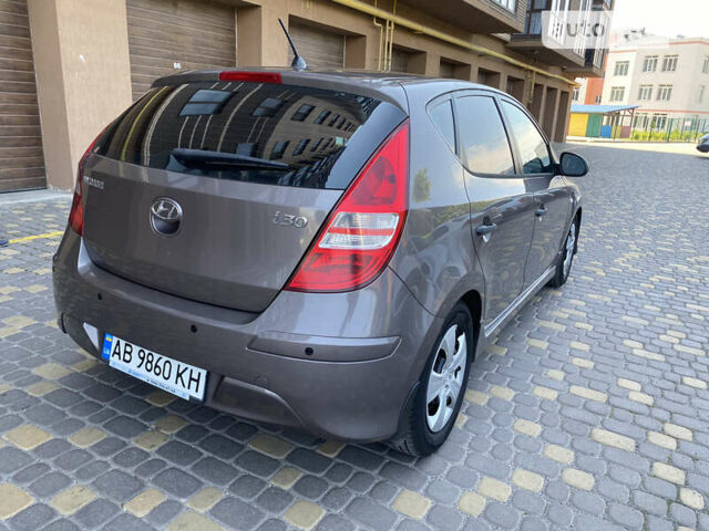 Бежевый Хендай i30, объемом двигателя 1.6 л и пробегом 146 тыс. км за 8999 $, фото 12 на Automoto.ua