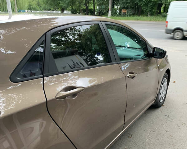 Бежевый Хендай i30, объемом двигателя 1.6 л и пробегом 118 тыс. км за 11000 $, фото 15 на Automoto.ua