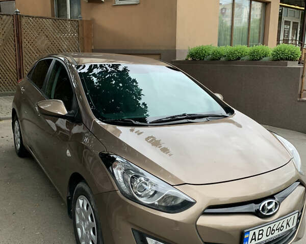Бежевый Хендай i30, объемом двигателя 1.6 л и пробегом 118 тыс. км за 11000 $, фото 45 на Automoto.ua