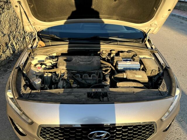 Бежевый Хендай i30, объемом двигателя 1.6 л и пробегом 88 тыс. км за 17500 $, фото 8 на Automoto.ua