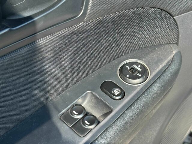 Бежевый Хендай i30, объемом двигателя 1.6 л и пробегом 214 тыс. км за 6100 $, фото 10 на Automoto.ua