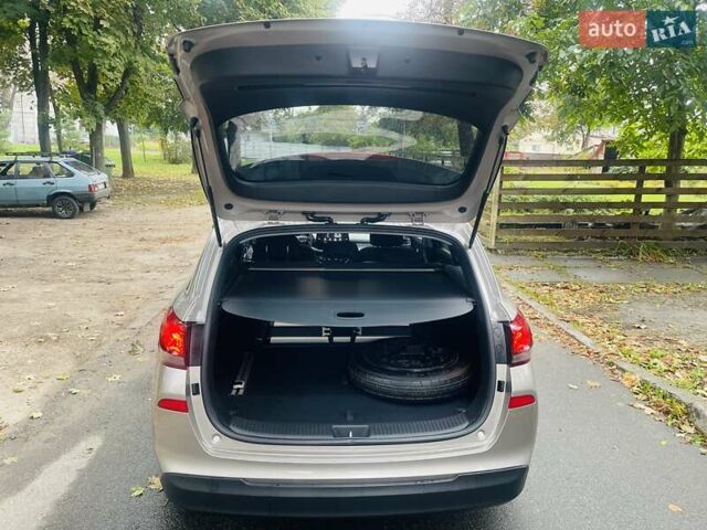 Бежевый Хендай i30, объемом двигателя 1.59 л и пробегом 118 тыс. км за 16700 $, фото 6 на Automoto.ua