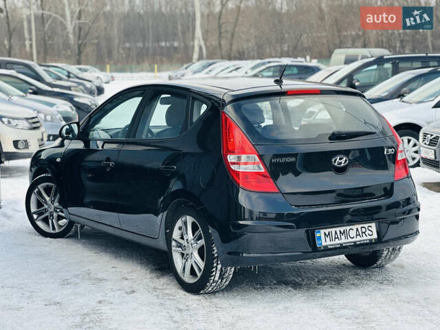 Черный Хендай i30, объемом двигателя 1.6 л и пробегом 190 тыс. км за 6799 $, фото 11 на Automoto.ua