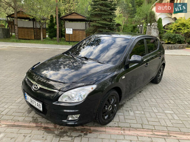 Черный Хендай i30, объемом двигателя 1.6 л и пробегом 233 тыс. км за 6099 $, фото 18 на Automoto.ua