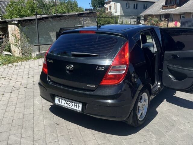 Чорний Хендай i30, об'ємом двигуна 1.6 л та пробігом 303 тис. км за 4700 $, фото 17 на Automoto.ua