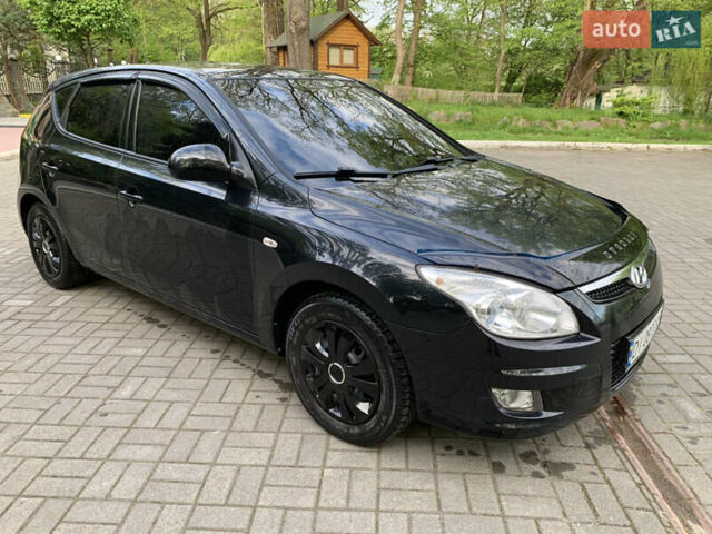 Черный Хендай i30, объемом двигателя 1.6 л и пробегом 233 тыс. км за 6099 $, фото 34 на Automoto.ua
