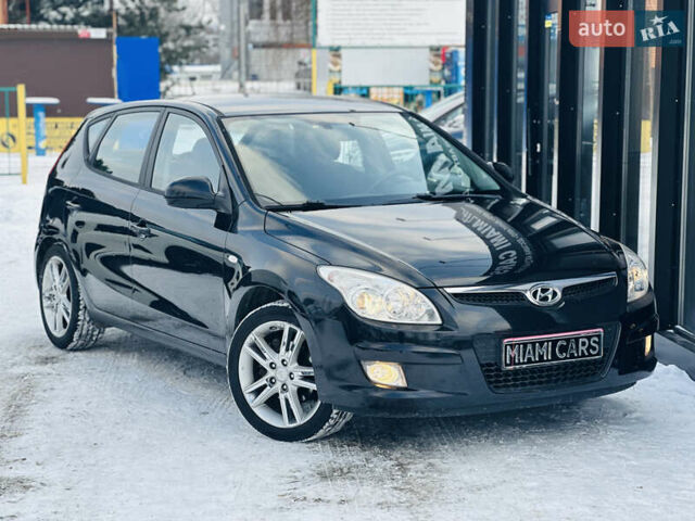 Черный Хендай i30, объемом двигателя 1.6 л и пробегом 190 тыс. км за 6799 $, фото 9 на Automoto.ua