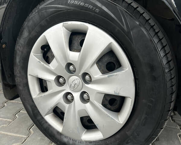 Чорний Хендай i30, об'ємом двигуна 1.6 л та пробігом 193 тис. км за 6799 $, фото 23 на Automoto.ua