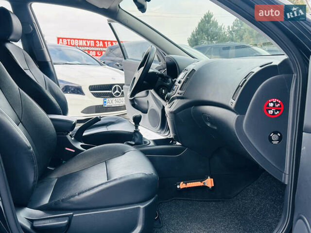 Черный Хендай i30, объемом двигателя 1.6 л и пробегом 190 тыс. км за 6799 $, фото 30 на Automoto.ua