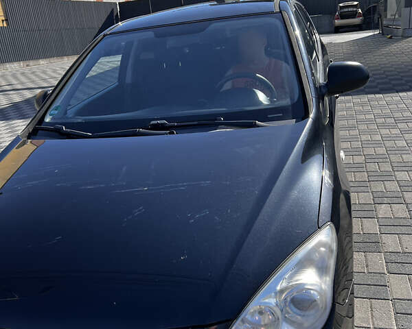 Черный Хендай i30, объемом двигателя 1.4 л и пробегом 265 тыс. км за 5600 $, фото 1 на Automoto.ua