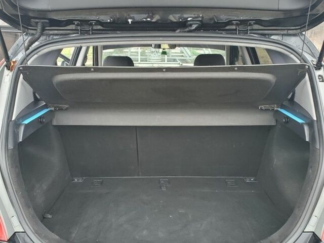 Чорний Хендай i30, об'ємом двигуна 1.6 л та пробігом 365 тис. км за 5000 $, фото 15 на Automoto.ua