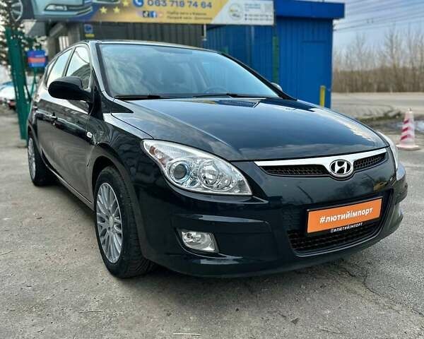 Чорний Хендай i30, об'ємом двигуна 1.6 л та пробігом 191 тис. км за 7500 $, фото 17 на Automoto.ua