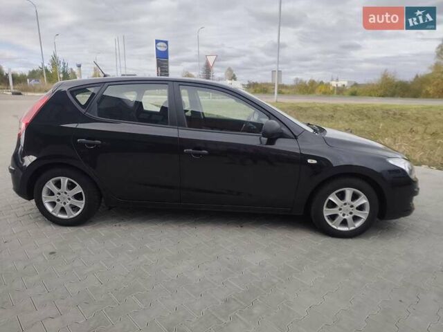 Хендай i30 2009 в Ковель на Automoto.ua Черный Хендай i30, объемом двигателя 1.4 л и пробегом 159 тыс. км за 5800 $, фото 9 на Automoto.ua