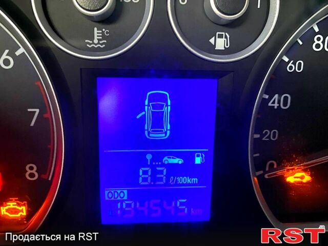 Чорний Хендай i30, об'ємом двигуна 1.4 л та пробігом 194 тис. км за 6000 $, фото 6 на Automoto.ua