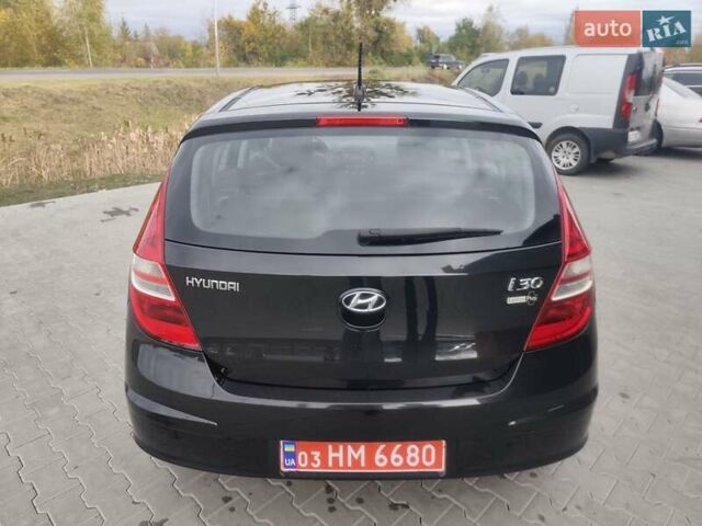 Хендай i30 2009 в Ковель на Automoto.ua Черный Хендай i30, объемом двигателя 1.4 л и пробегом 159 тыс. км за 5800 $, фото 4 на Automoto.ua