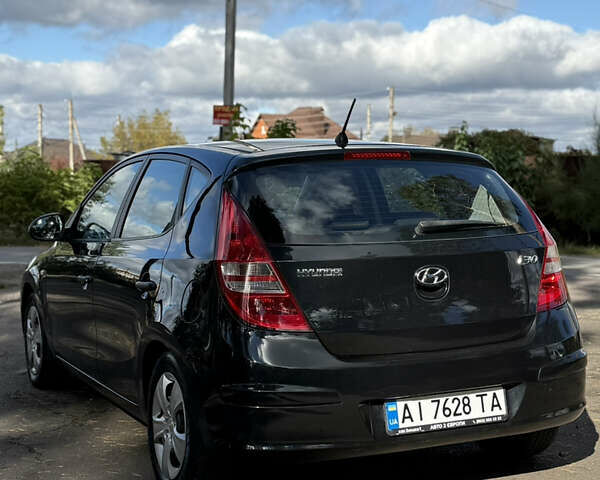 Хендай i30 2009 в Виннице на Automoto.ua Черный Хендай i30, объемом двигателя 1.4 л и пробегом 167 тыс. км за 6100 $, фото 7 на Automoto.ua