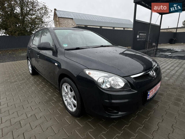 Чорний Хендай i30, об'ємом двигуна 0 л та пробігом 122 тис. км за 5700 $, фото 9 на Automoto.ua