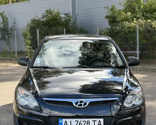Хендай i30 2009 в Виннице на Automoto.ua Черный Хендай i30, объемом двигателя 1.4 л и пробегом 167 тыс. км за 6100 $, фото 12 на Automoto.ua