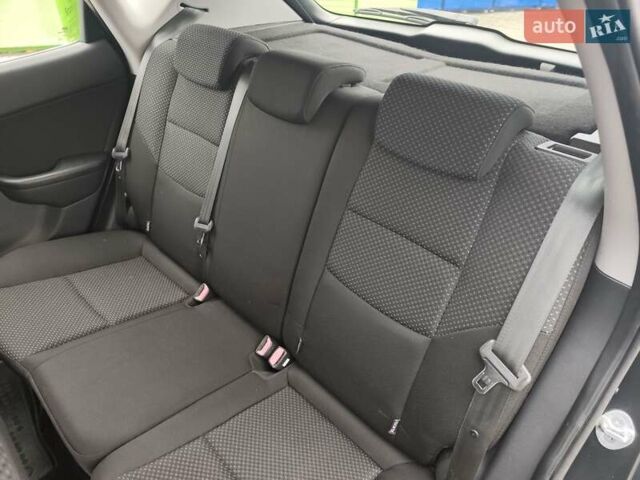 Чорний Хендай i30, об'ємом двигуна 1.4 л та пробігом 161 тис. км за 5700 $, фото 26 на Automoto.ua