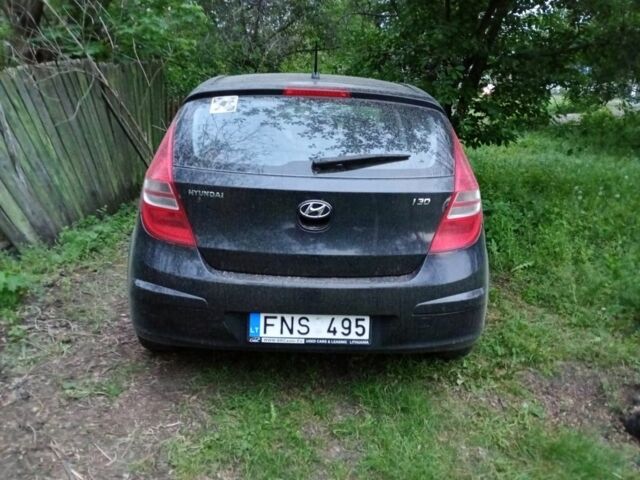 Чорний Хендай i30, об'ємом двигуна 1.6 л та пробігом 3 тис. км за 2900 $, фото 3 на Automoto.ua
