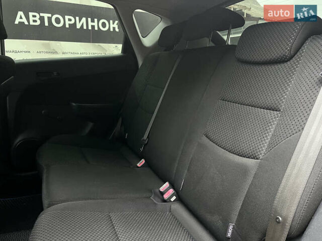 Черный Хендай i30, объемом двигателя 1.4 л и пробегом 240 тыс. км за 6000 $, фото 25 на Automoto.ua