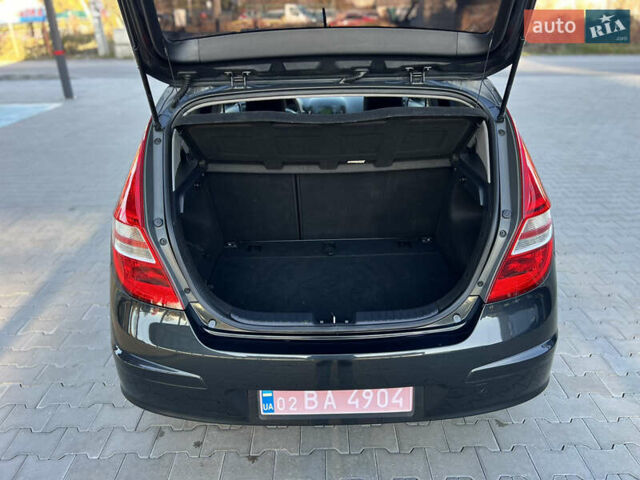 Черный Хендай i30, объемом двигателя 1.4 л и пробегом 167 тыс. км за 6299 $, фото 50 на Automoto.ua
