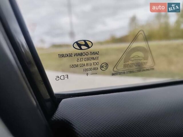 Черный Хендай i30, объемом двигателя 1.4 л и пробегом 160 тыс. км за 5999 $, фото 25 на Automoto.ua