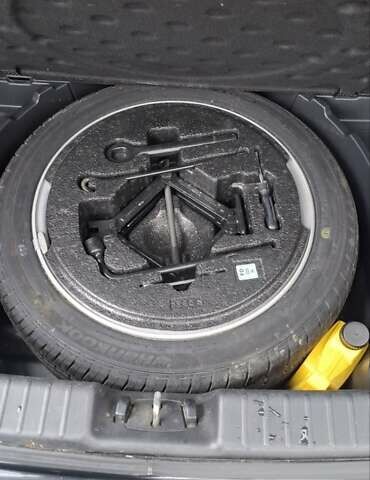 Чорний Хендай i30, об'ємом двигуна 1.58 л та пробігом 239 тис. км за 5000 $, фото 16 на Automoto.ua