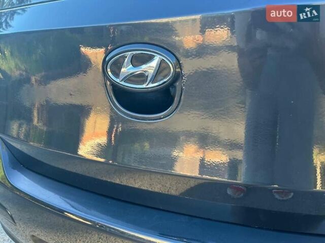 Черный Хендай i30, объемом двигателя 1.6 л и пробегом 219 тыс. км за 4700 $, фото 11 на Automoto.ua