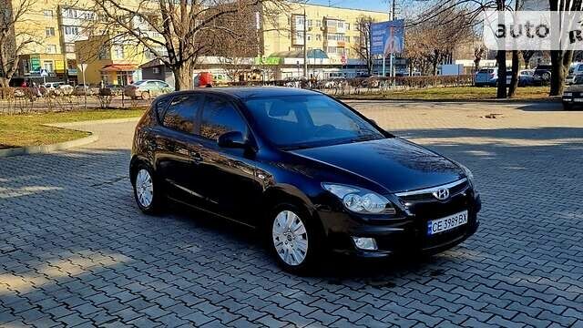 Чорний Хендай i30, об'ємом двигуна 1.6 л та пробігом 240 тис. км за 5800 $, фото 6 на Automoto.ua