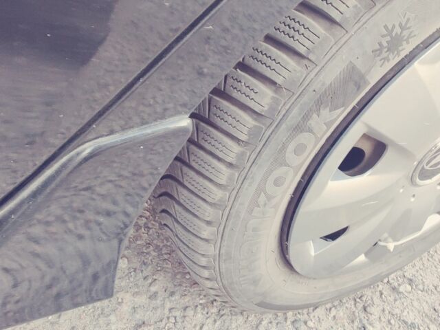 Черный Хендай i30, объемом двигателя 1.4 л и пробегом 210 тыс. км за 5800 $, фото 1 на Automoto.ua