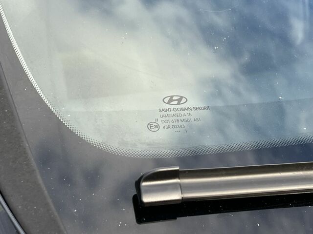 Черный Хендай i30, объемом двигателя 1.6 л и пробегом 160 тыс. км за 6500 $, фото 5 на Automoto.ua