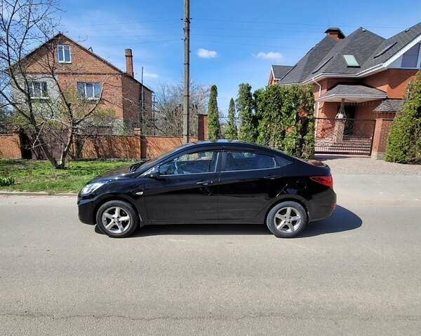 Чорний Хендай i30, об'ємом двигуна 1.4 л та пробігом 119 тис. км за 6500 $, фото 10 на Automoto.ua