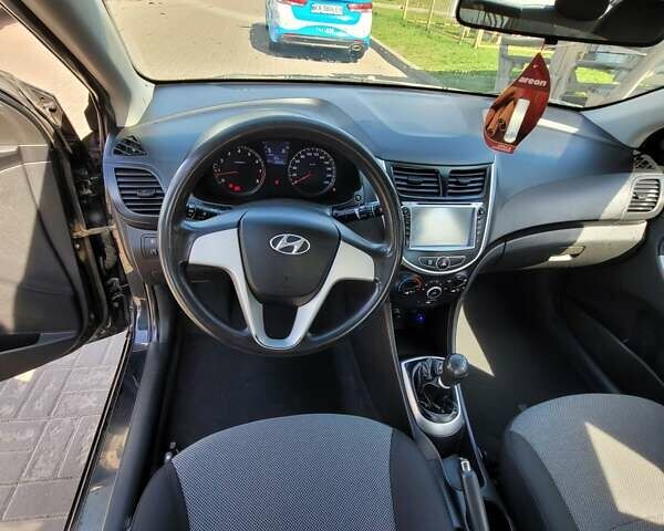 Чорний Хендай i30, об'ємом двигуна 1.4 л та пробігом 119 тис. км за 6500 $, фото 30 на Automoto.ua