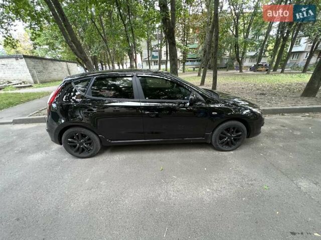 Черный Хендай i30, объемом двигателя 1.4 л и пробегом 223 тыс. км за 6500 $, фото 7 на Automoto.ua