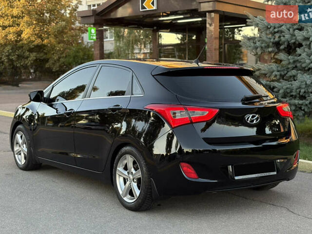 Черный Хендай i30, объемом двигателя 1.59 л и пробегом 158 тыс. км за 8888 $, фото 20 на Automoto.ua