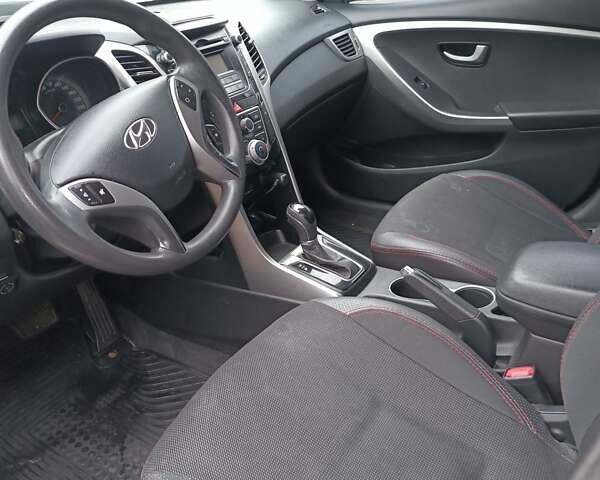 Черный Хендай i30, объемом двигателя 1.59 л и пробегом 112 тыс. км за 8950 $, фото 1 на Automoto.ua