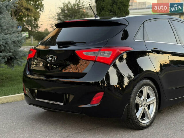 Черный Хендай i30, объемом двигателя 1.59 л и пробегом 158 тыс. км за 8888 $, фото 14 на Automoto.ua
