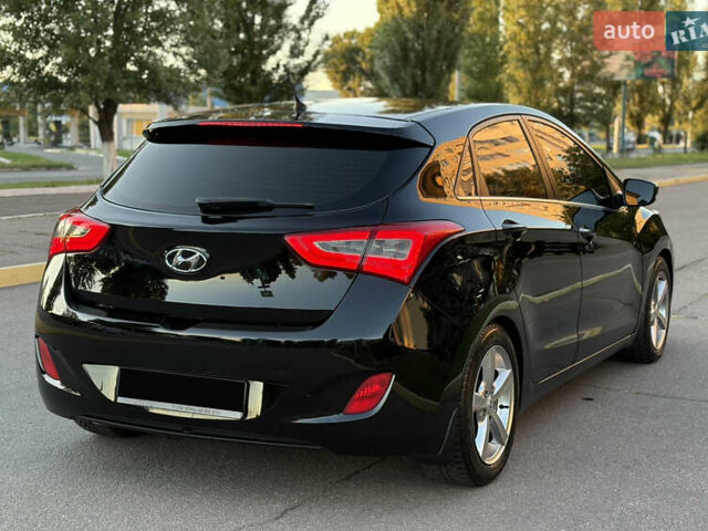 Черный Хендай i30, объемом двигателя 1.59 л и пробегом 158 тыс. км за 8888 $, фото 26 на Automoto.ua