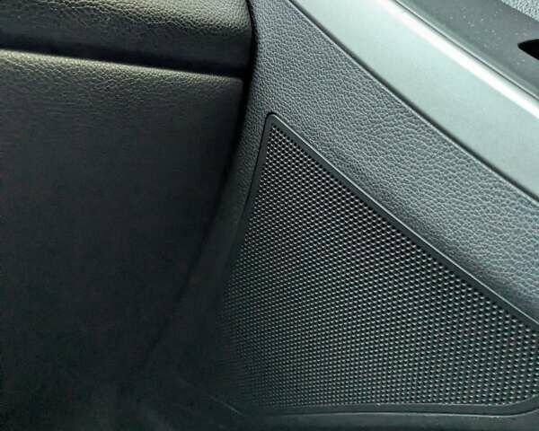 Черный Хендай i30, объемом двигателя 1.4 л и пробегом 138 тыс. км за 8700 $, фото 37 на Automoto.ua