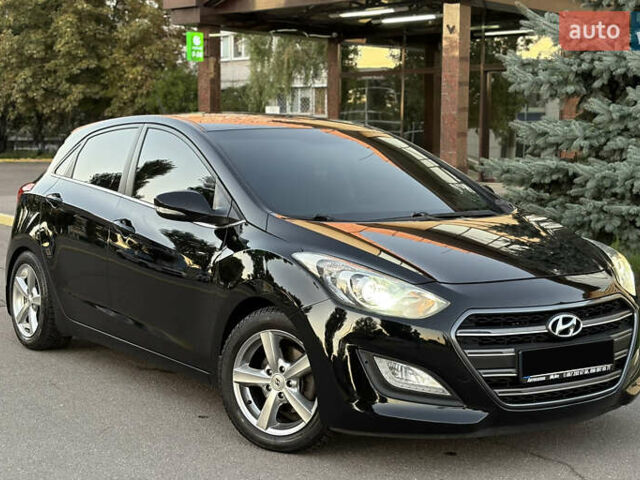Черный Хендай i30, объемом двигателя 1.59 л и пробегом 158 тыс. км за 8888 $, фото 19 на Automoto.ua